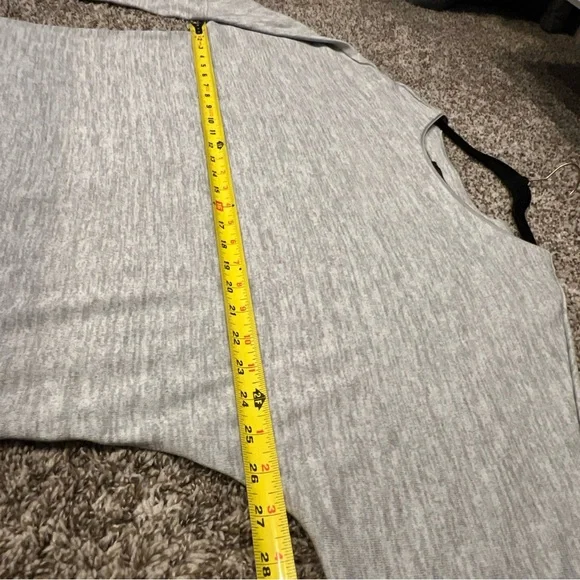 White House Black Market Gray Tunic Top - Picture 9 of 11